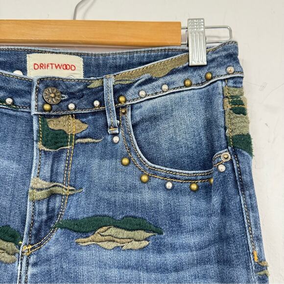 Driftwood High Rise Camo Embroidered Studded Raw Hem Blue Jeans Womens 28 Jackie - Picture 3 of 10